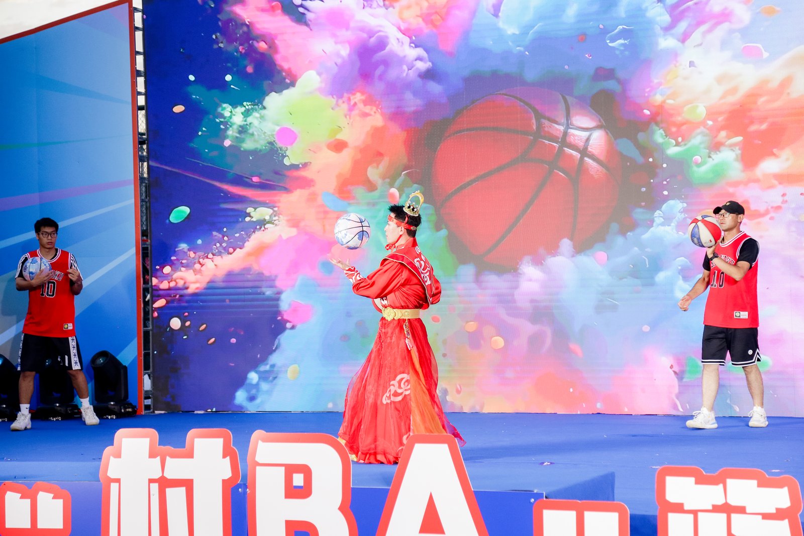 日落下帷幕, 赛事吸引了