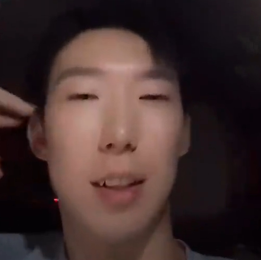祝下, ue