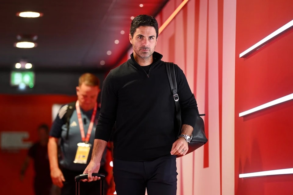 amp, 萨利巴也被, 米克尔