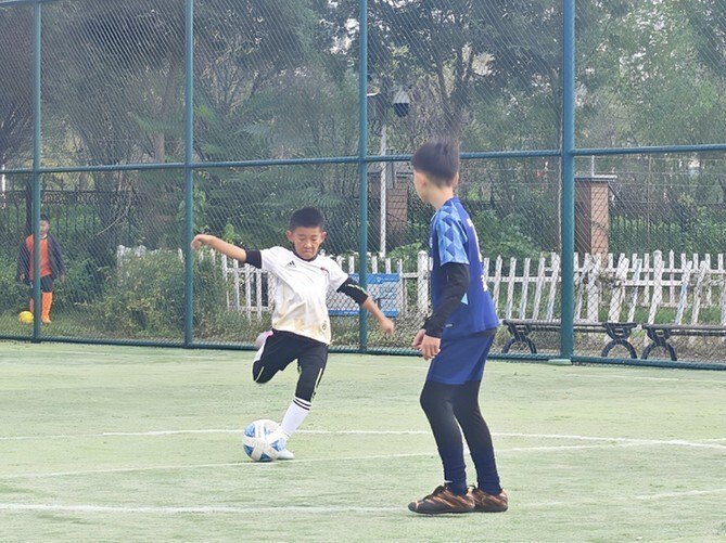 与孩子共同, https, 打羽毛球的 与孩子共同, https, 打羽毛球的